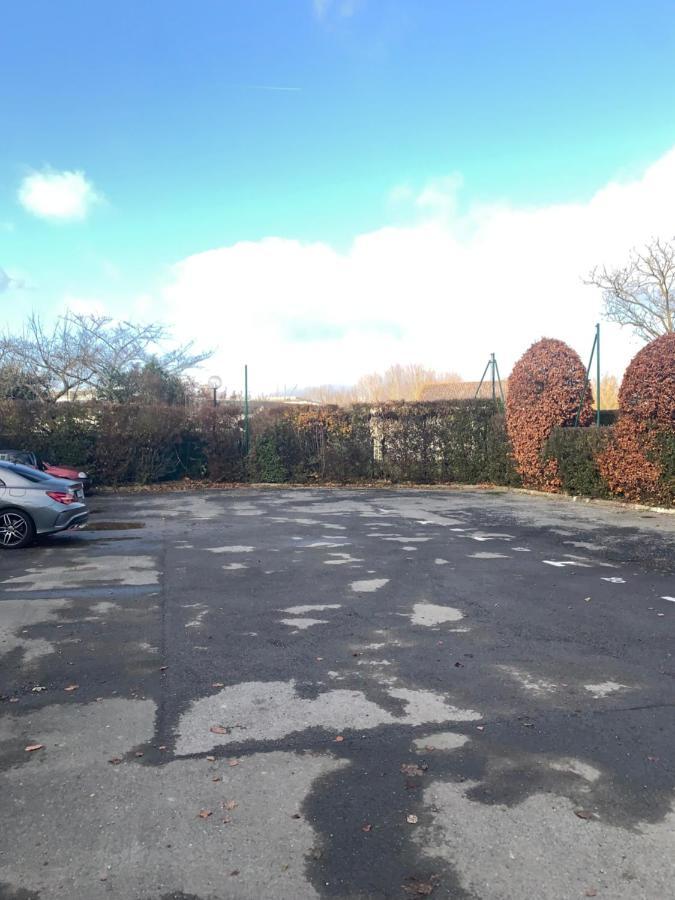 Studio Cosy A 10 Minutes De Disneyland Paris Bailly-Romainvilliers Exterior foto